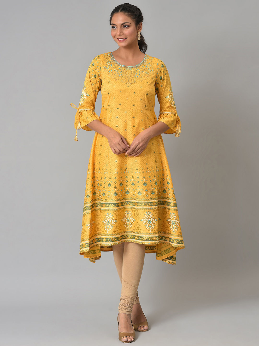 AURELIA Women Yellow & Blue Ethnic Motifs Printed Anarkali Kurta Price