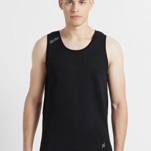 Jockey Move Men Black Solid Round Neck T-shirt Price