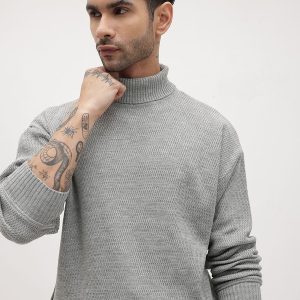 Roadster Solid Turtle Neck Casual Men Grey Sweater
